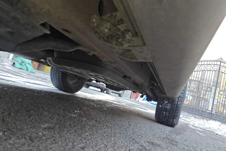 Used Haval H9 2017 2.0T Gasoline 4x4 Premium 5-Seater Chassis Front Left