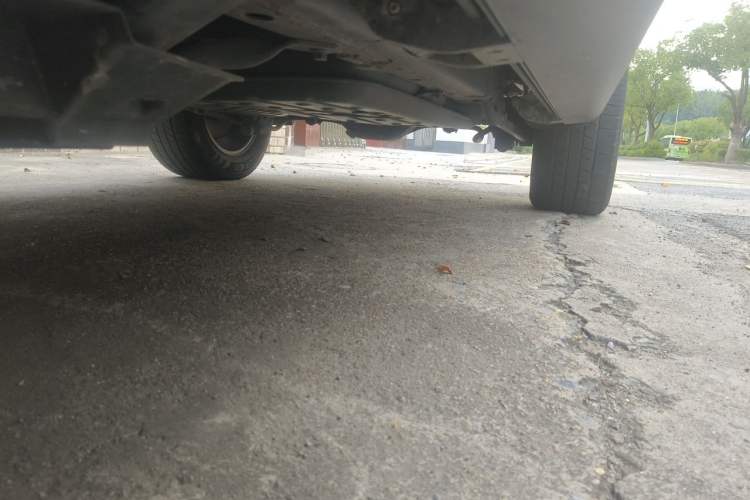 Used Haval H9 2017 2.0T Gasoline 4x4 Premium 5-Seater Chassis Front Left