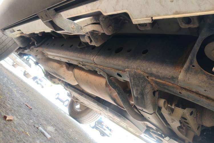 Used Haval H9 2017 2.0T Gasoline 4x4 Luxury 7-Seater Chassis Front Right
