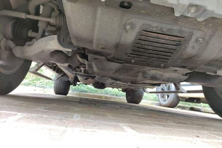 Used Haval H9 2017 2.0T Diesel 4x4 Premium 5-Seater Chassis Front