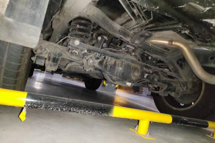 Used Haval H9 2017 2.0T Gasoline 4x4 Premium 5-Seater Chassis Rear