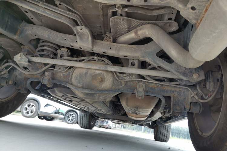 Used Haval H9 2017 2.0T Gasoline 4x4 Luxury 7-Seater Chassis Rear
