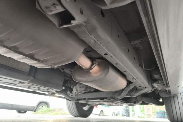 Used Haval H9 2017 2.0T Gasoline 4x4 Premium 5-Seater Chassis Rear Right