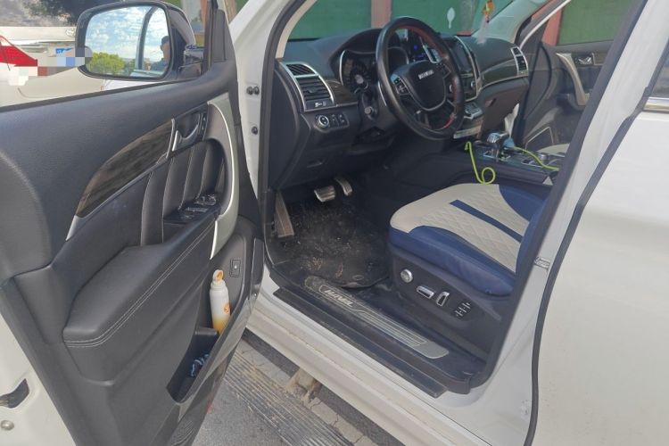Used Haval H9 2017 2.0T Gasoline 4x4 Luxury 7-Seater Driver Seat