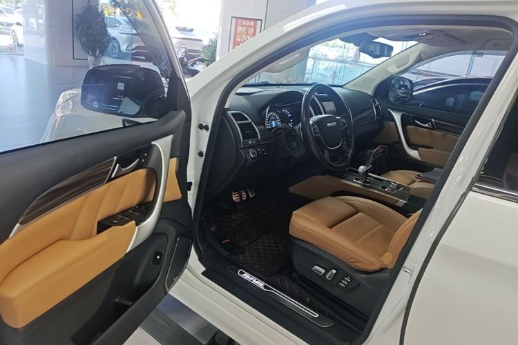 Used Haval H9 2017 2.0T Gasoline 4x4 Premium 5-Seater Driver Seat