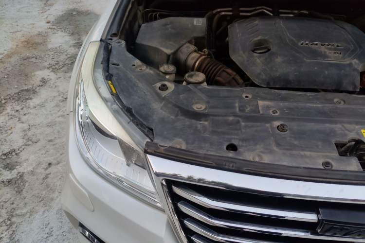 Used Haval H9 2017 2.0T Diesel 4x4 Luxury 7-Seater Engine Bay Right