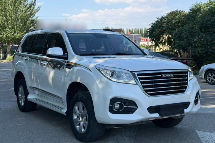 Used Haval H9 2017 2.0T Gasoline 4x4 Comfort Edition 5 Seats Exterior 2