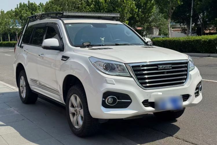 Used Haval H9 2017 2.0T Gasoline 4x4 Luxury 7-Seater Exterior 2