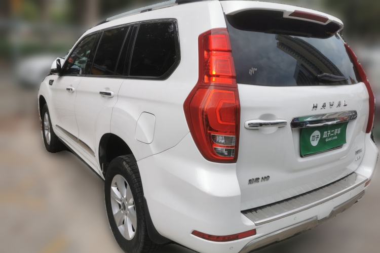 Used Haval H9 2017 2.0T Diesel 4x4 Premium 5-Seater Exterior 3