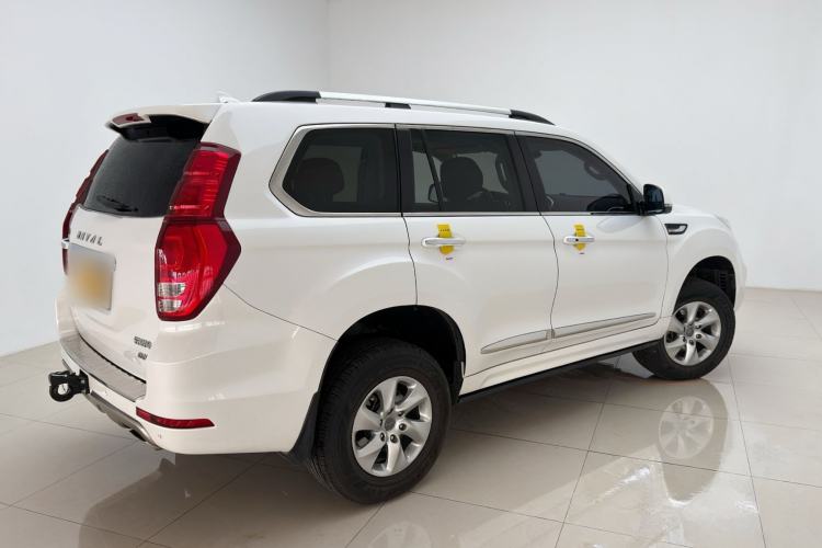 Used Haval H9 2017 2.0T Gasoline 4x4 Premium 5-Seater Exterior 4