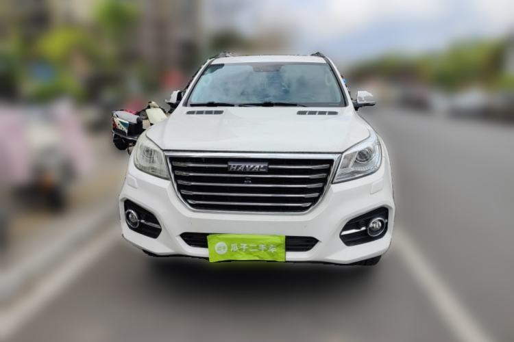 Used Haval H9 2017 2.0T Gasoline 4x4 Premium 5-Seater Front