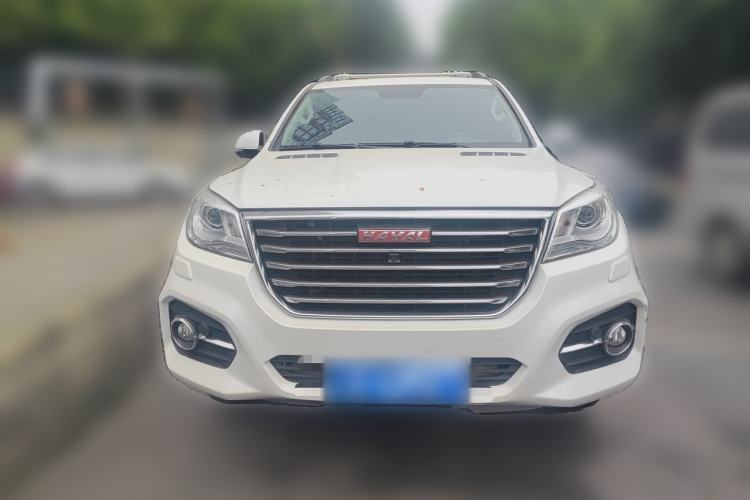 Used Haval H9 2017 2.0T Gasoline 4x4 Luxury 7-Seater Front