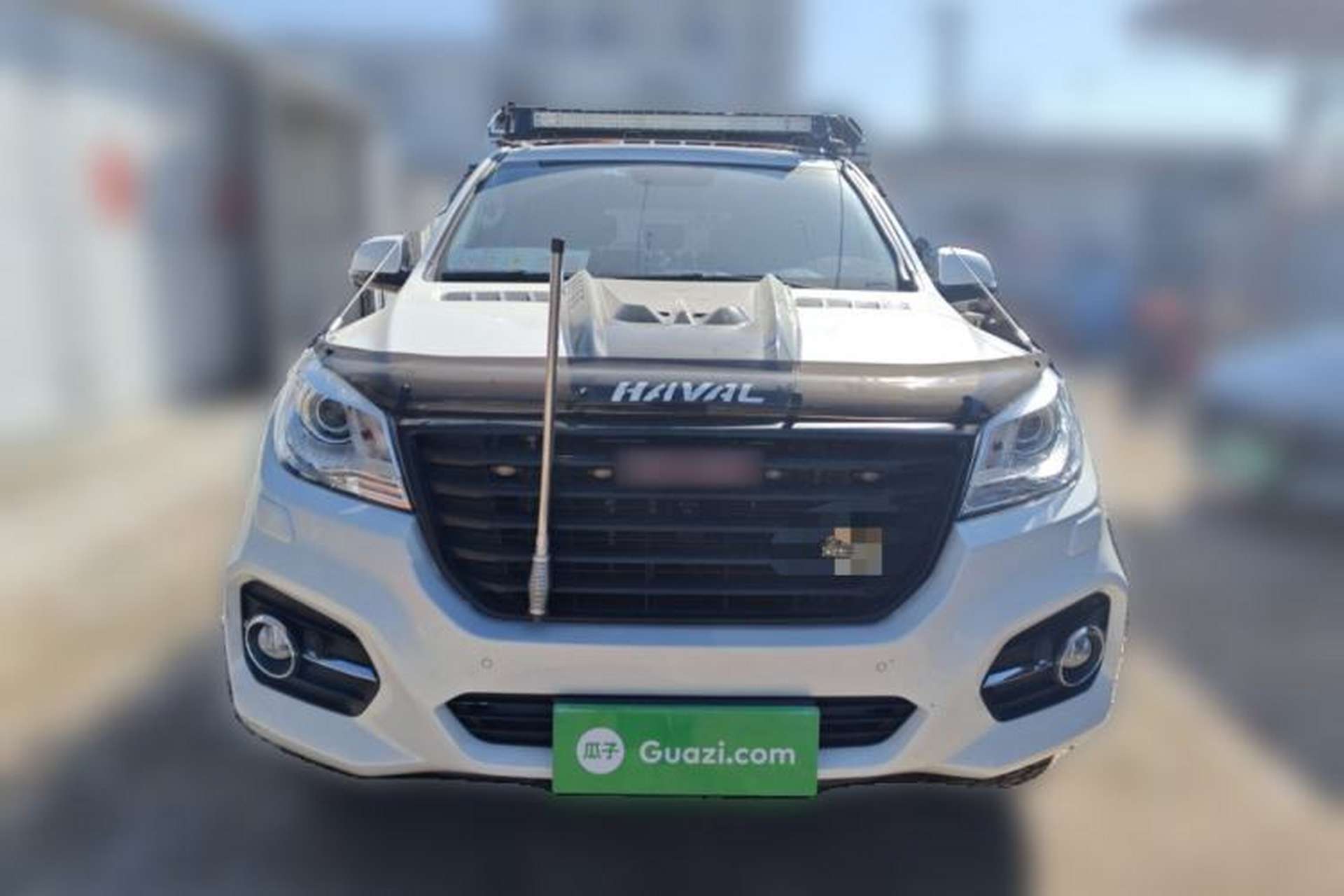 Used Haval H9 2017 2.0T Gasoline 4x4 Luxury 7-Seater Front