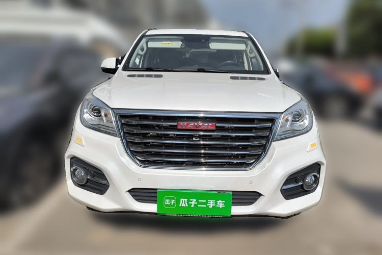 Used Haval H9 2017 2.0T Gasoline 4x4 Premium 5-Seater Front