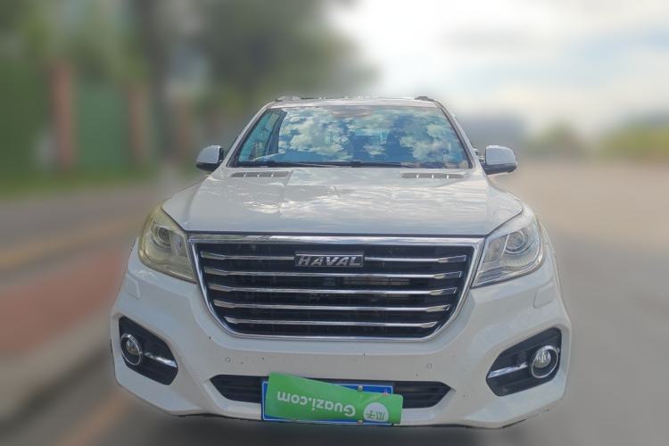 Used Haval H9 2017 2.0T Gasoline 4x4 Luxury 7-Seater Front