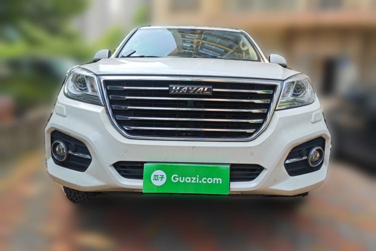 Used Haval H9 2017 2.0T Gasoline 4x4 Luxury 7-Seater Front