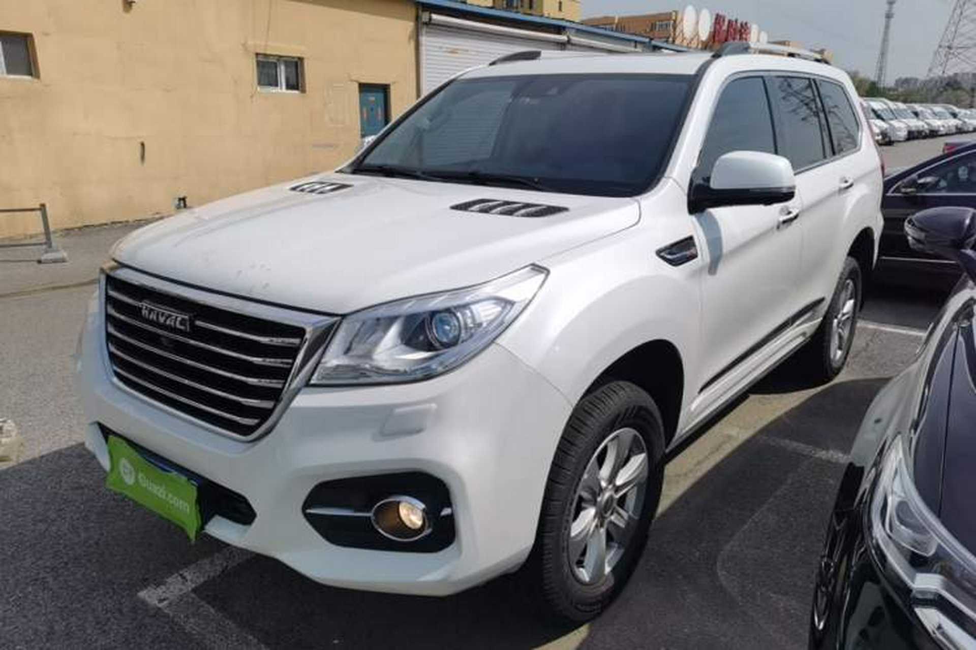 Used Haval H9 2017 2.0T Gasoline 4x4 Premium 5-Seater Front Left 45 Deg