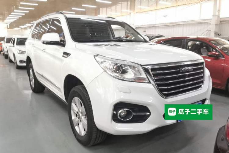 Used Haval H9 2017 2.0T Gasoline 4x4 Luxury 7-Seater Front Right 45 Deg
