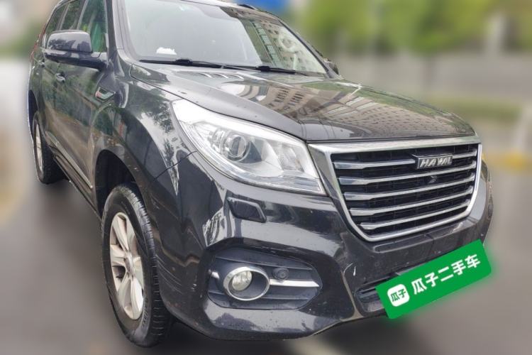 Used Haval H9 2017 2.0T Gasoline 4x4 Premium 5-Seater Front Right 45 Deg