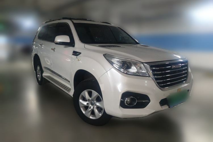 Used Haval H9 2017 2.0T Diesel 4x4 Comfort Edition 5 Seats Front Right 45 Deg