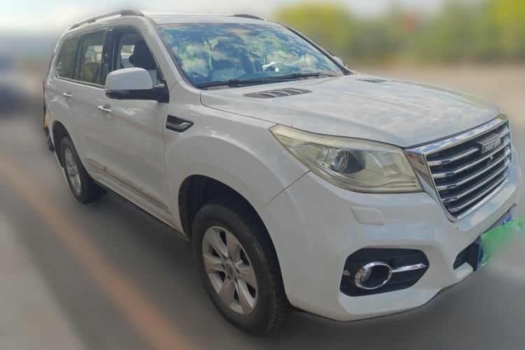 Used Haval H9 2017 2.0T Gasoline 4x4 Luxury 7-Seater Front Right 45 Deg