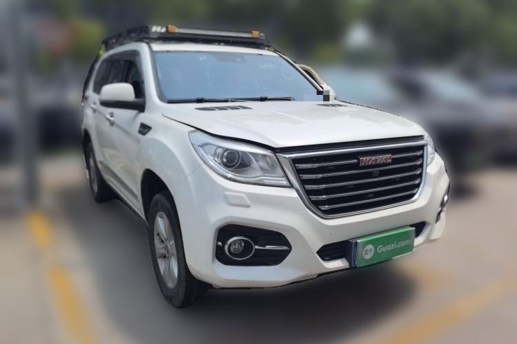 Used Haval H9 2017 2.0T Gasoline 4x4 Prestige Model 7 Seats Front Right 45 Deg