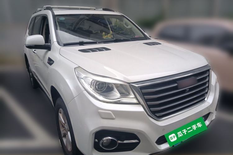 Used Haval H9 2017 2.0T Gasoline 4x4 Luxury 7-Seater Front Right 45 Deg