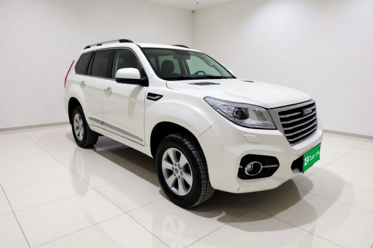 Used Haval H9 2017 2.0T Gasoline 4x4 Premium 5-Seater Front Right 45 Deg