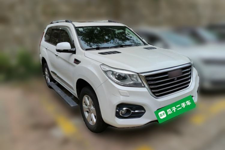 Used Haval H9 2017 2.0T Diesel 4x4 Premium 5-Seater Front Right 45 Deg