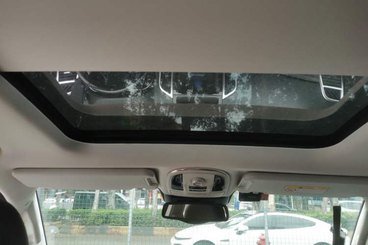 Used Haval H9 2017 2.0T Diesel 4x4 Premium 5-Seater Headliner