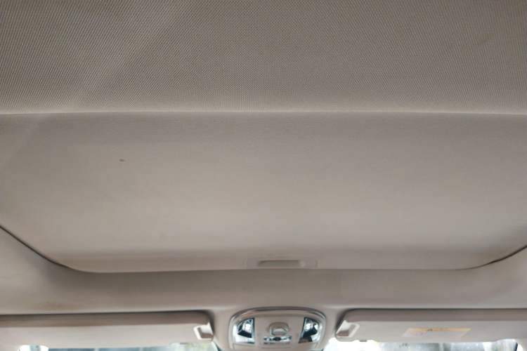 Used Haval H9 2017 2.0T Gasoline 4x4 Luxury 7-Seater Headliner