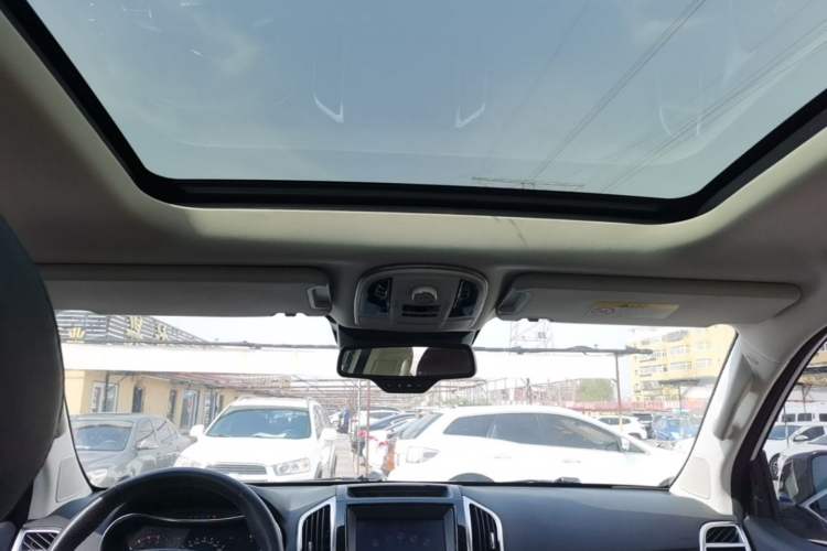 Used Haval H9 2017 2.0T Gasoline 4x4 Premium 5-Seater Headliner