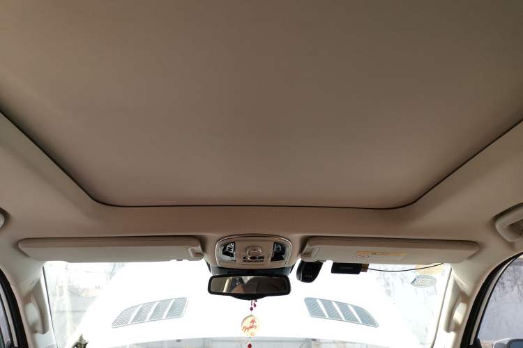 Used Haval H9 2017 2.0T Gasoline 4x4 Premium 5-Seater Headliner