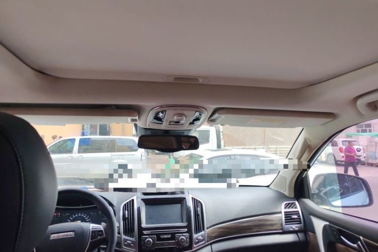 Used Haval H9 2017 2.0T Gasoline 4x4 Luxury 7-Seater Headliner