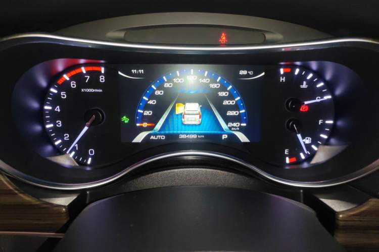 Used Haval H9 2017 2.0T Gasoline 4x4 Premium 5-Seater Instrument Cluster