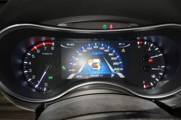 Used Haval H9 2017 2.0T Gasoline 4x4 Premium 5-Seater Instrument Cluster