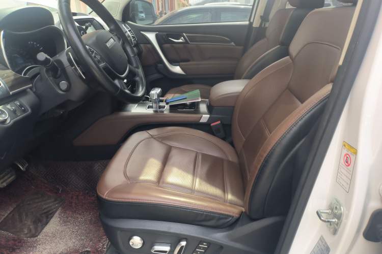 Used Haval H9 2017 2.0T Gasoline 4x4 Luxury 7-Seater Left Front Seat