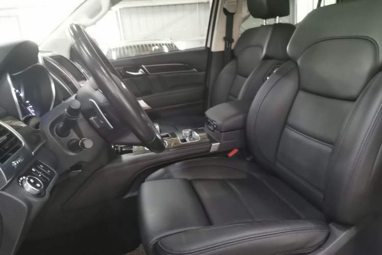 Used Haval H9 2017 2.0T Gasoline 4x4 Luxury 7-Seater Left Front Seat