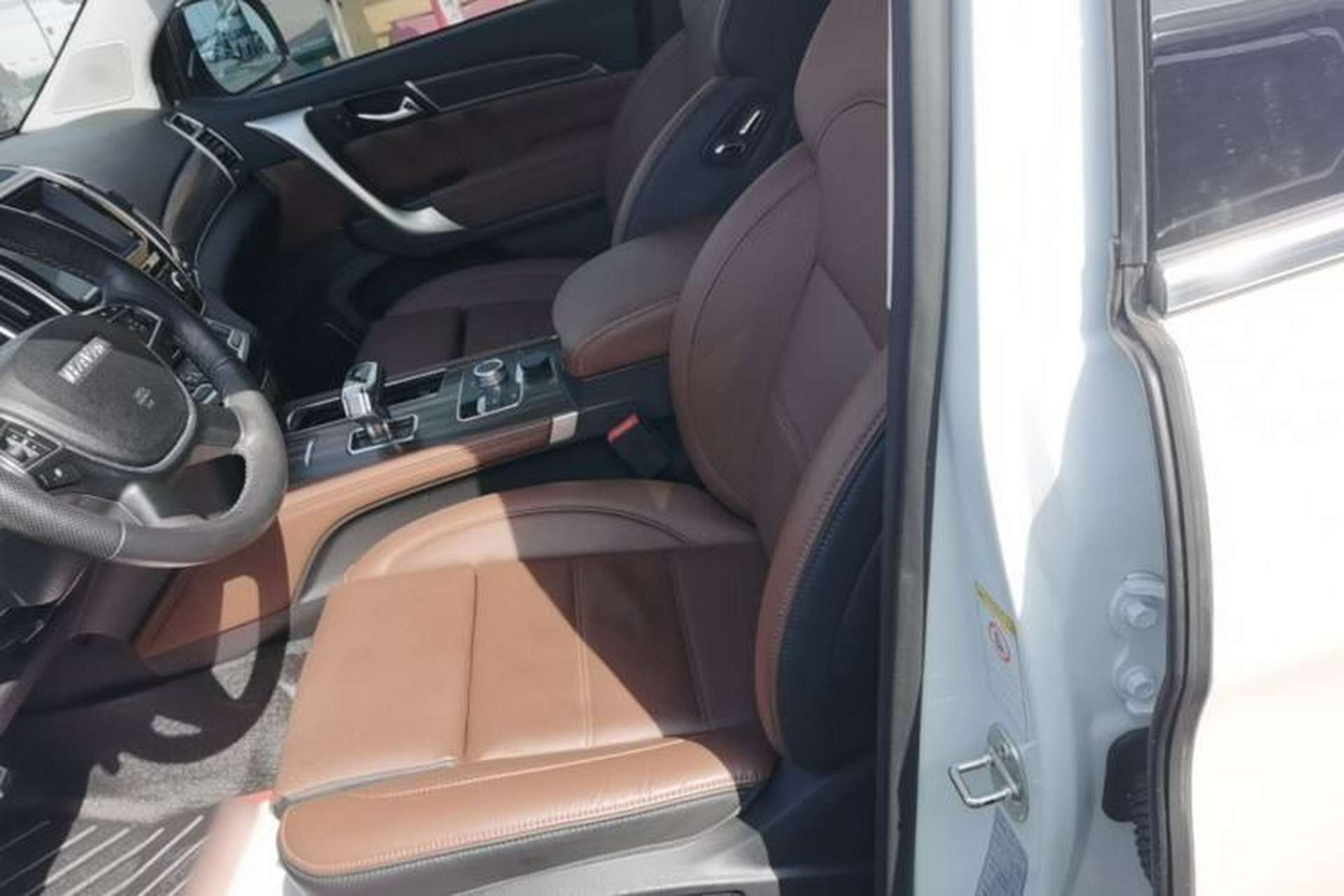 Used Haval H9 2017 2.0T Gasoline 4x4 Premium 5-Seater Left Front Seat