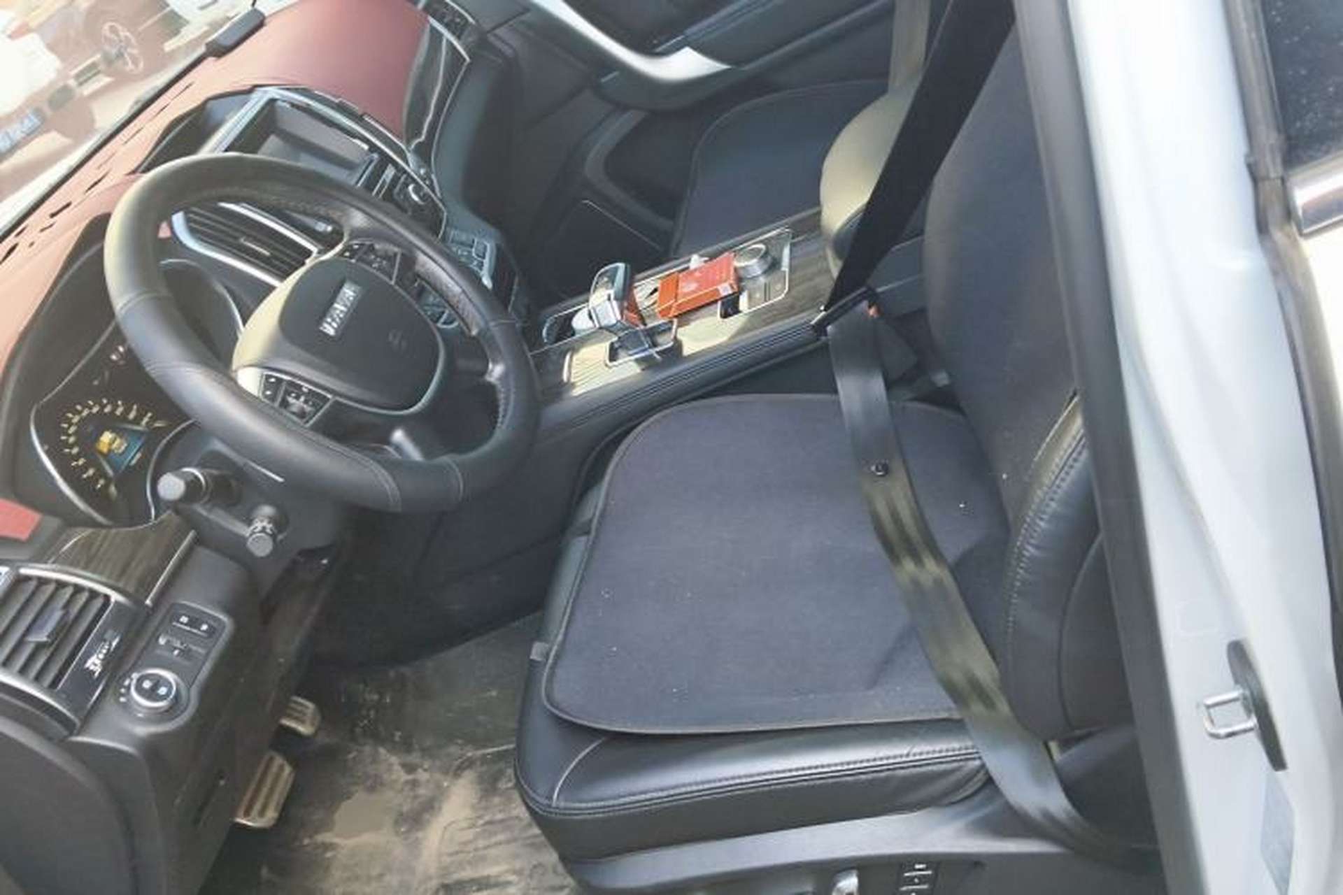 Used Haval H9 2017 2.0T Gasoline 4x4 Luxury 7-Seater Left Front Seat