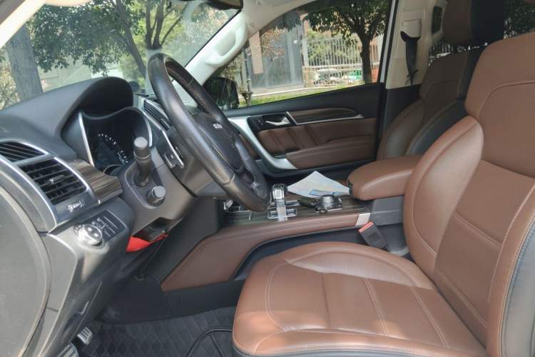 Used Haval H9 2017 2.0T Gasoline 4x4 Comfort Edition 5 Seats Left Front Seat