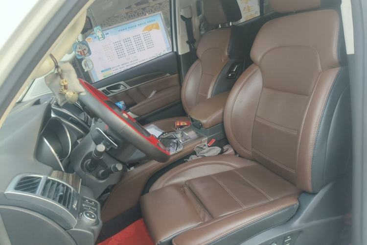 Used Haval H9 2017 2.0T Gasoline 4x4 Premium 5-Seater Left Front Seat