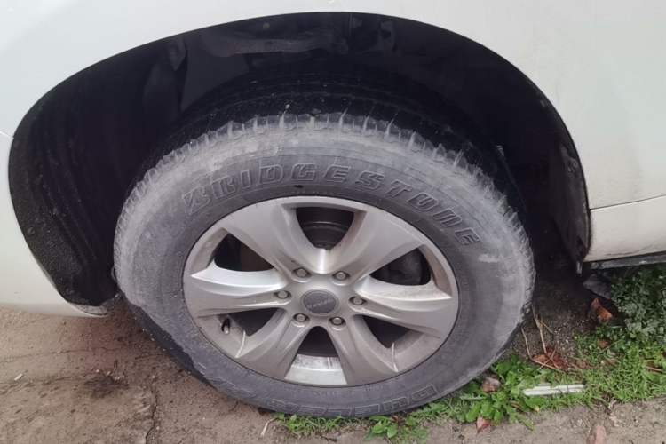 Used Haval H9 2017 2.0T Gasoline 4x4 Luxury 7-Seater Left Front Wheel Hub