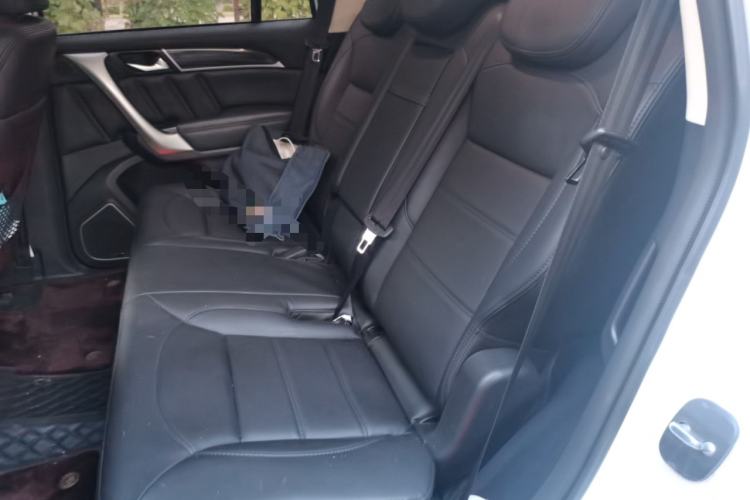 Used Haval H9 2017 2.0T Gasoline 4x4 Luxury 7-Seater Left Rear Seat