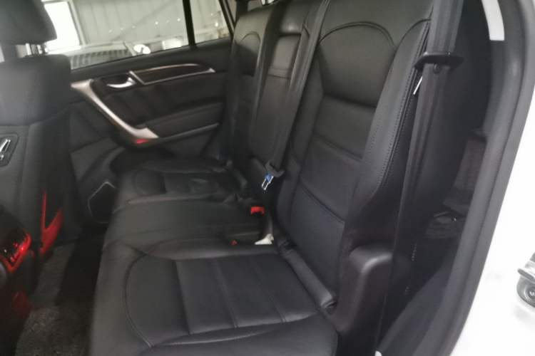 Used Haval H9 2017 2.0T Gasoline 4x4 Luxury 7-Seater Left Rear Seat