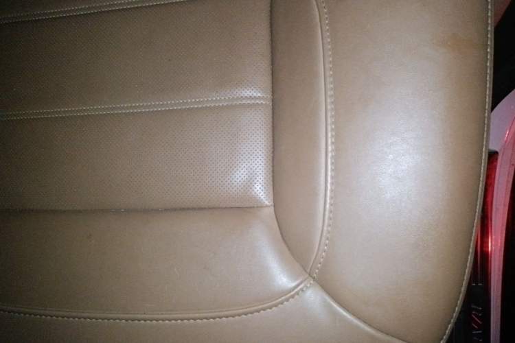 Used Haval H9 2017 2.0T Diesel 4x4 Premium 5-Seater Left Rear Seat