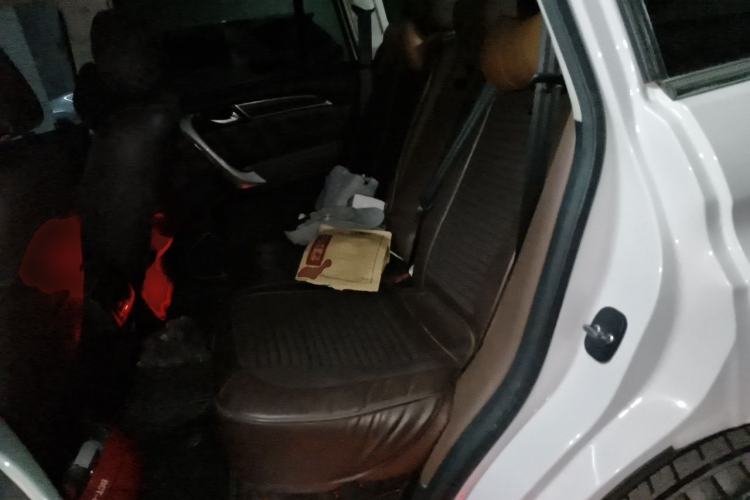 Used Haval H9 2017 2.0T Gasoline 4x4 Premium 5-Seater Left Rear Seat