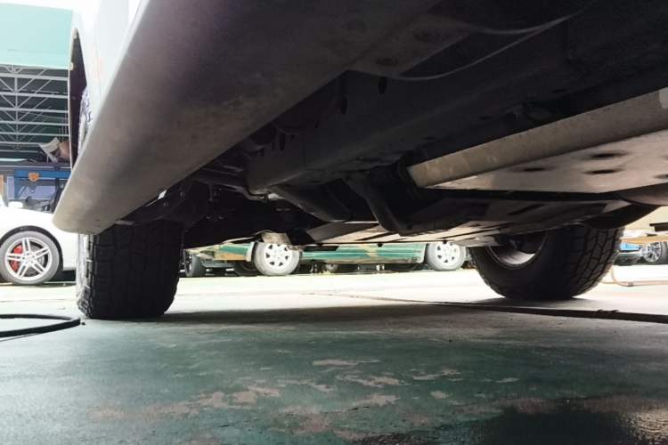 Used Haval H9 2017 2.0T Gasoline 4x4 Premium 5-Seater Left Side Sill
