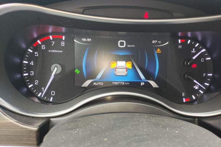 Used Haval H9 2017 2.0T Gasoline 4x4 Premium 5-Seater Odometer Close Up