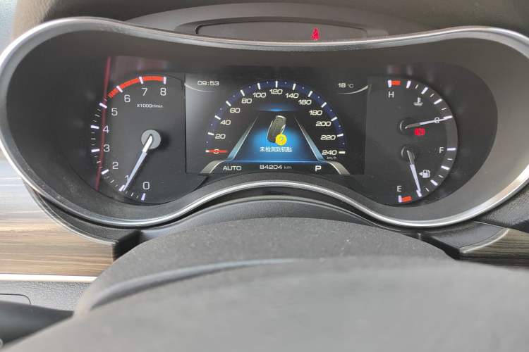 Used Haval H9 2017 2.0T Gasoline 4x4 Luxury 7-Seater Odometer Close Up